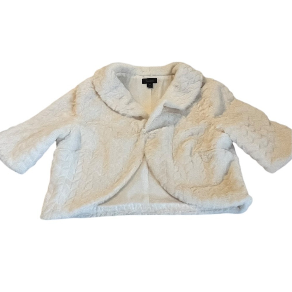 Tacera Ivory Textured Cropped Jacket – Size Medium – Bridal / Formal Bolero - Picture 7 of 10